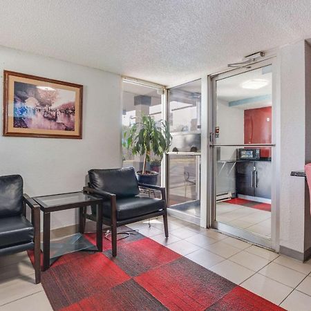 Econo Lodge Inn & Suites Terre Haute Ngoại thất bức ảnh