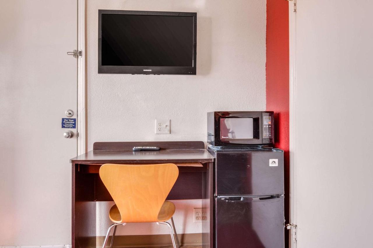 Econo Lodge Inn & Suites Terre Haute Ngoại thất bức ảnh